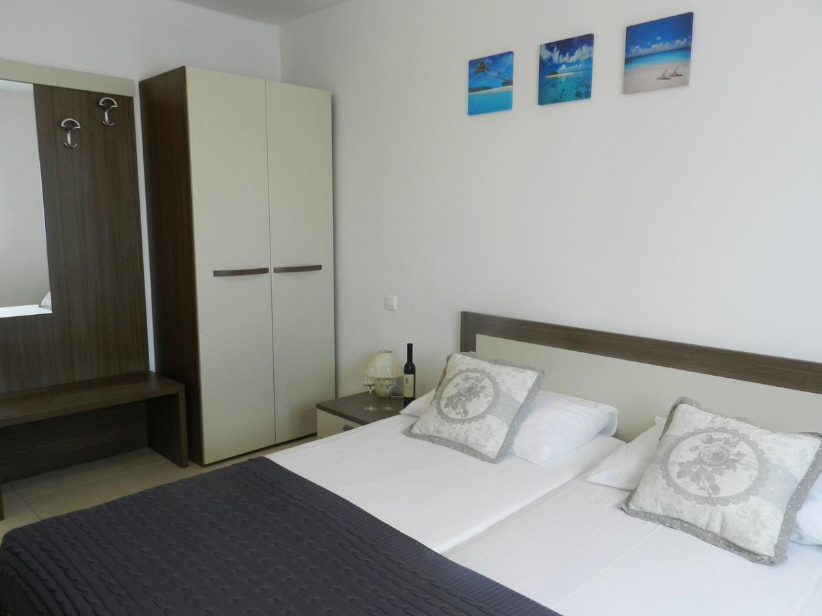 Villa Smilje Yourcroatiaholiday Drenje  ภายนอก รูปภาพ