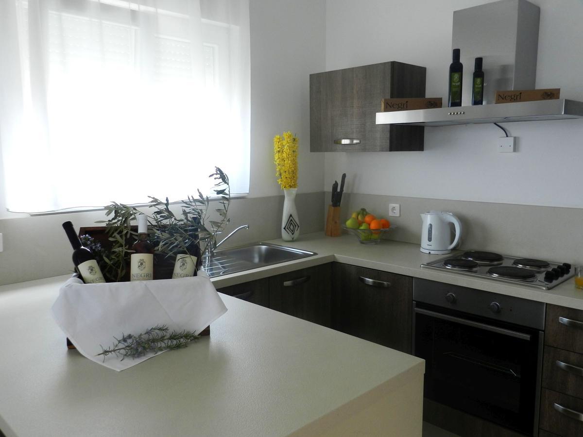 Villa Smilje Yourcroatiaholiday Drenje  ภายนอก รูปภาพ